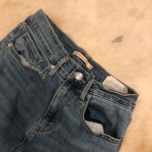 Levis Jeans